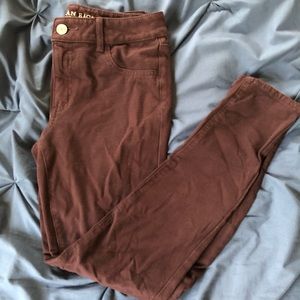 American Eagle Maroon Jeggings